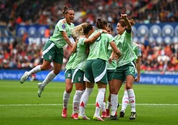 Le Azzurre dilagano in Galles e centrano l’obiettivo. Il 4-1 vale il secondo posto del girone di Nations League. Soncin: “Orgoglioso delle ragazze”
